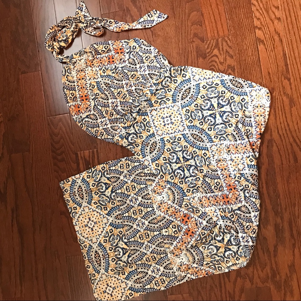 Beautiful patterned maxi halter dress